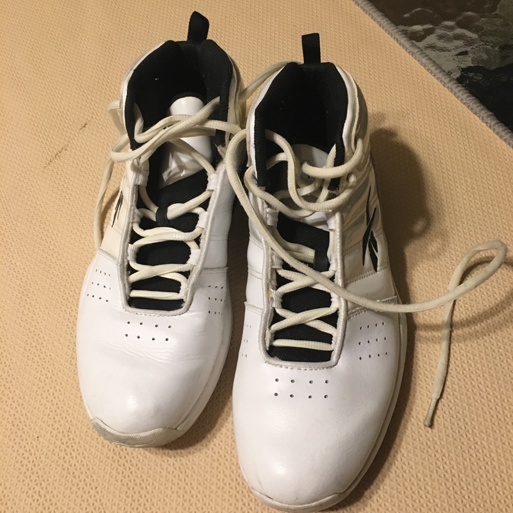 Vintage Reebok 906 Mens High Top Shoe Size 7 VGC